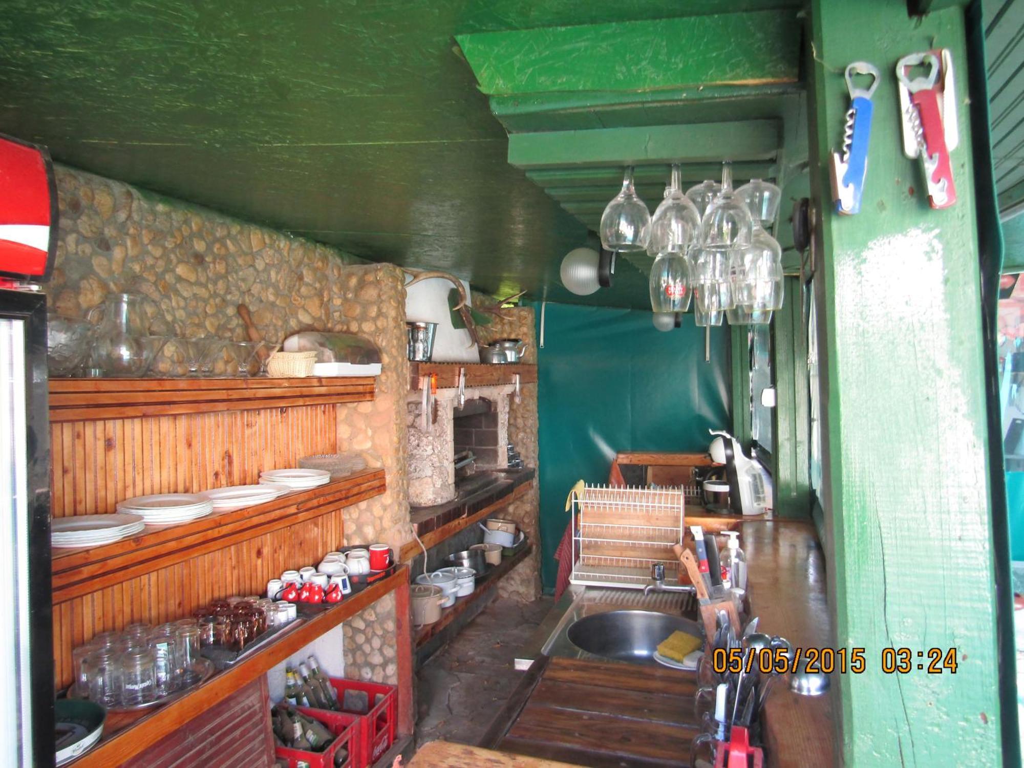 Хостел Папагал Hostel Варна Екстериор снимка
